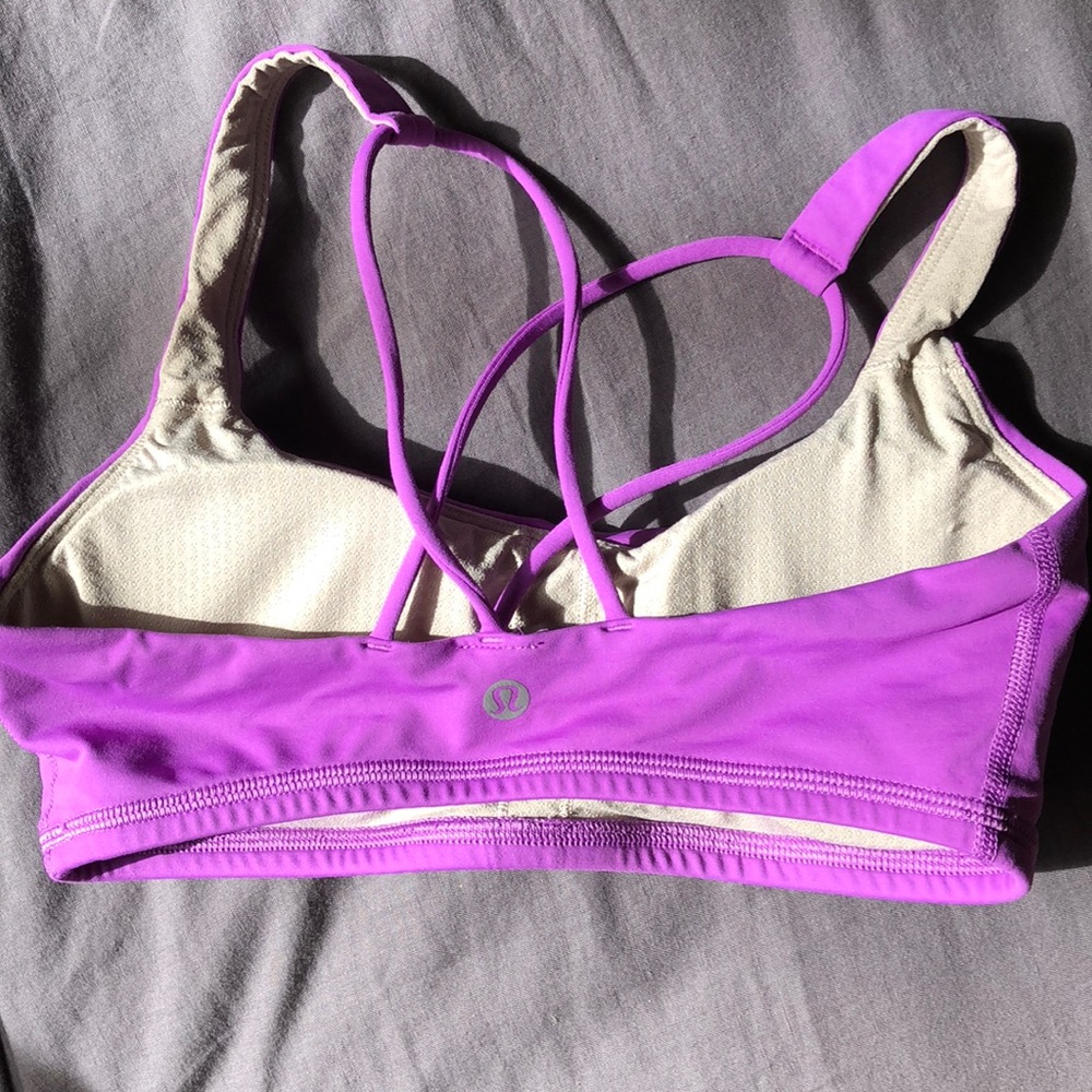 Free to be sports bra